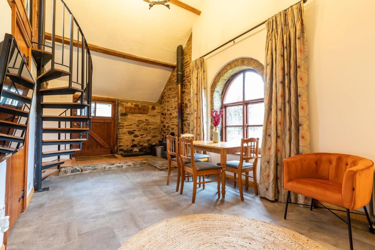 West Hollowcombe Farm * Dulverton